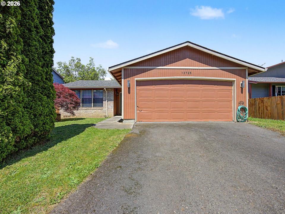13725 SE Center ST, Portland, Oregón 97236, Estados Unidos