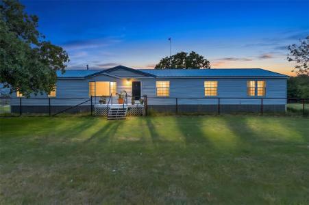 197 County Road 3382, Paradise, Texas 76073, États-Unis