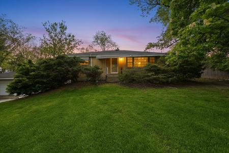 8351 W 99th Street, Palos Hills, Illinois 60465, USA