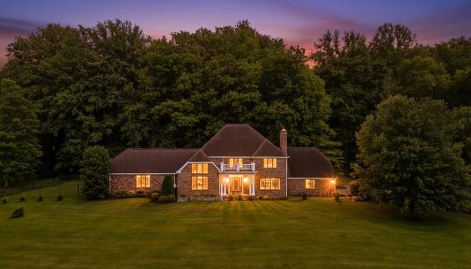 137 Indian Cave Road, Monticello, Kentucky 42633, USA