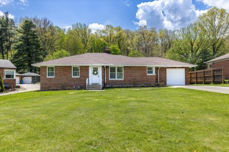 96 E. Ridgewood Dr., Seven Hills, Ohio 44131, USA