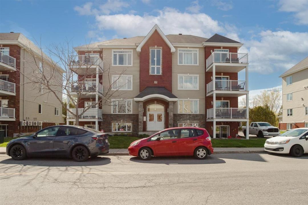 40 Rue Lautrec, Châteauguay, Quebec J6K 0C2, Kanada