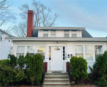 288 Pontiac Avenue, Cranston, RI 02910, USA