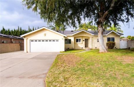 8135 Dacosta, DOW, California 90240, Estados Unidos