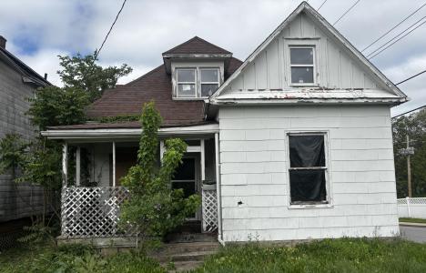201 BEDFORD ST, MOBERLY, Missouri 65270, USA