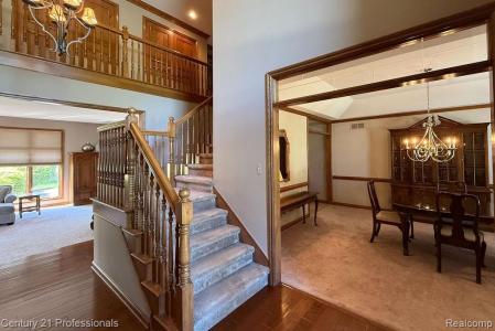 54554 E Whitby Way, ShelbyTwp, Michigan 48316, USA