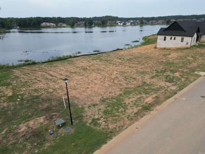 6107 Majestic Waters Dr., Benton, Arkansas 72019, USA