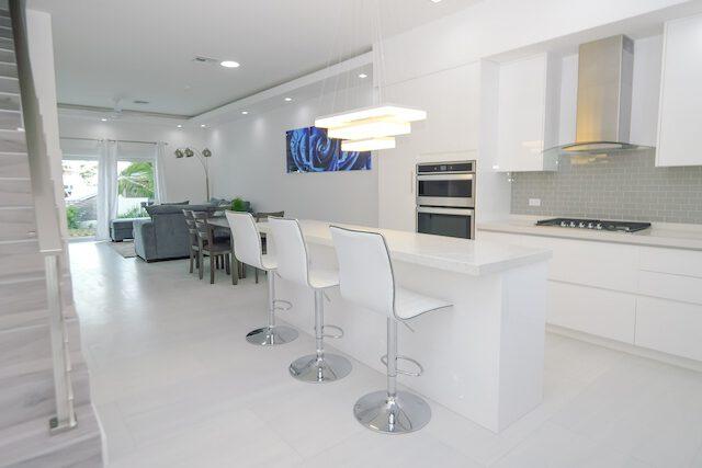 MANTRAS 2 BED, South Sound, Grand Cayman, Islas Caimán