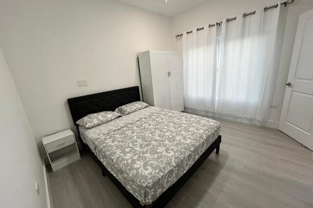 2 BED 1 BATH HALIFAX GARDEN, George Town East, Grand Cayman, Каймановы Острова