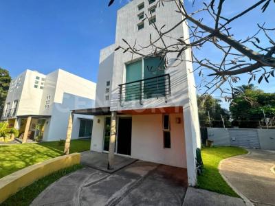 Ribera del Lago 85 int 1,, Jocotepec, ハリスコ 45825, メキシコ