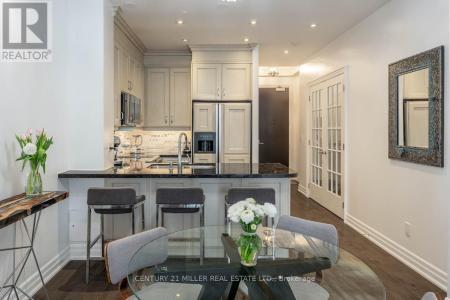 20 BURKEBROOK PLACE, Toronto (bridle Path-sunnybrook-york Mills), Ontario M4G 0A1, Canadá