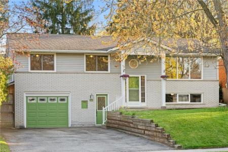 183 HARVARD ROAD, Waterloo, Ontario N2J 3V4, Canada