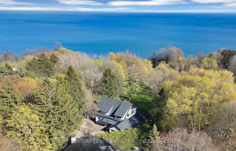 33 BELLEHAVEN CRESCENT, Toronto, Ontario M1M 1H2, Canada