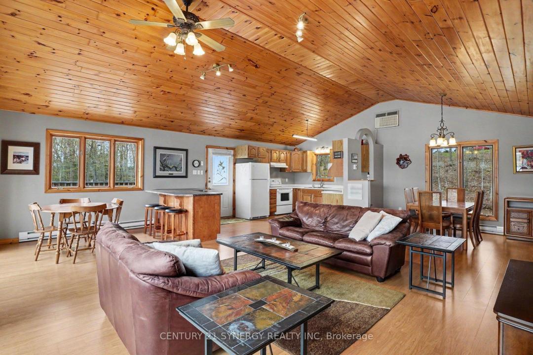 773 SHERBROOKE DRIVE, Frontenac, Ontario K0H 2B0, Canadá