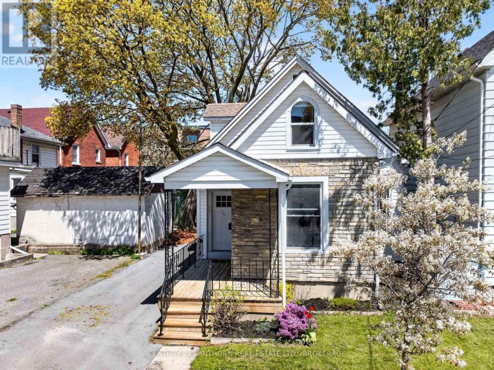 23 JENKINS STREET, Kingston (east Of Sir John A. Blvd), Ontario K7K 1N4, Canada