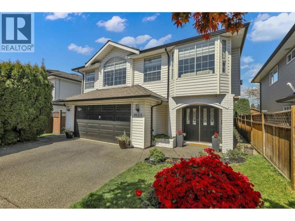 1931 JACANA AVENUE, Port Coquitlam, Colúmbia Britânica V3C 5Y4, Canadá