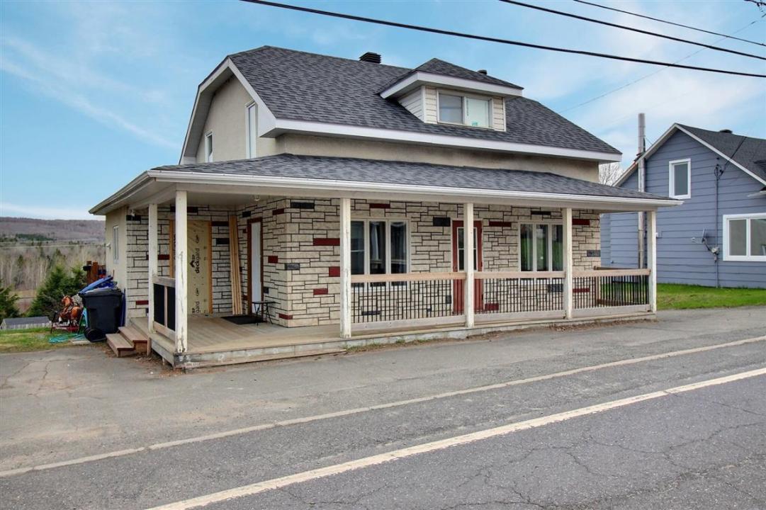 423 Rue Principale, Pohénégamook, Quebec G0L 1J0, Canada
