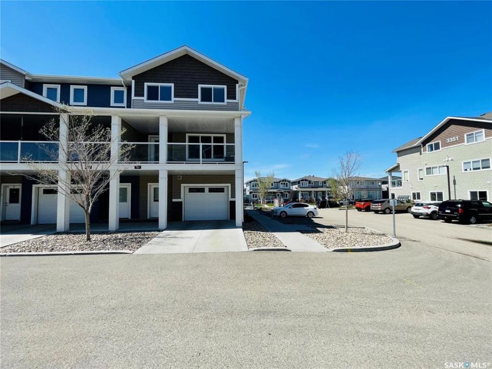 3367 GREEN POPPY STREET, Regina, Saskatchewan S4V 3P6, Canadá
