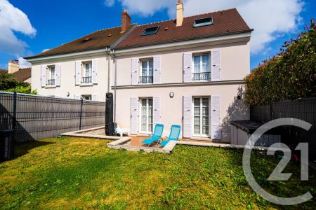 Magny Le Hongre, Île-de-France 77700, France