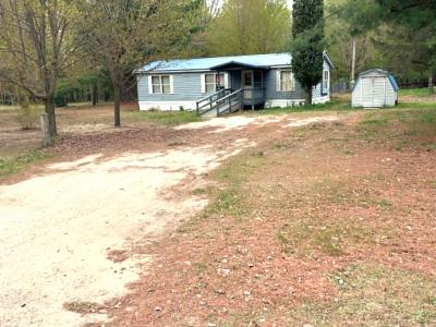 316 Floyd Street, Farwell, Michigan 48622, USA