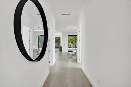 235 NE 11th St., Delray Beach, Floride 33444, États-Unis