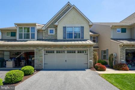 9 Rebecca Dr, Denver, Pennsylvania 17517, USA