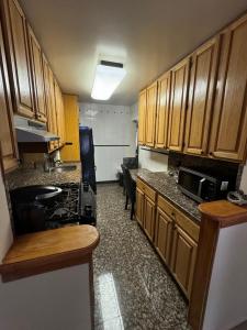 151-15 84th Street 3H, Howard Beach, New York 11414, États-Unis