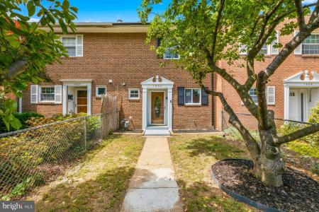 1004 Colonial Avenue, Alexandria, 弗吉尼亚州 22314, 美国