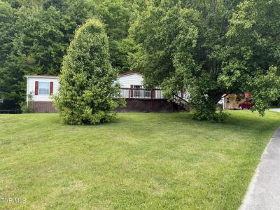 6411 Yellow Poplar Street, Wise, Virginia 24293, USA