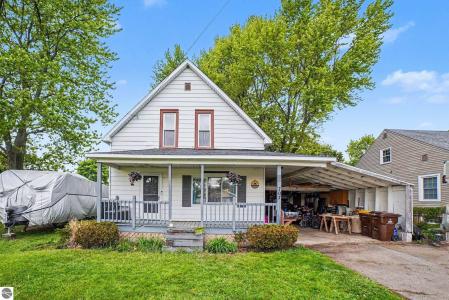 707 N Republic Avenue, Alma, Michigan 48801, Stati Uniti