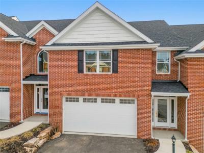 108 Anderson Station, Venetia, Pennsylvania 15367, USA