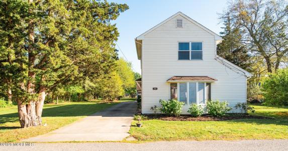 540 E Cape May Avenue, Ocean Gate, New Jersey 08740, USA