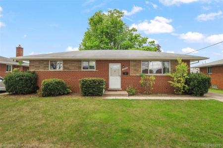15435 Bainbridge Street, Livonia, מישיגן 48154, ארצות הברית של אמריקה 
