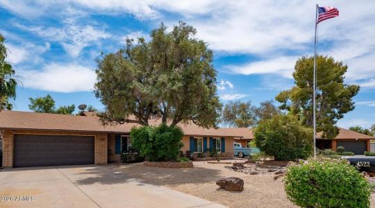 4523 E Voltaire Ave, Phoenix, Arizona 85032, USA