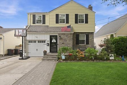 79 Raff Avenue, Floral Park, 紐約州 11001, 美國