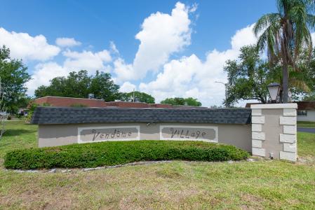 6915 Versailles N, Pinellas Park, Floride 33781, États-Unis