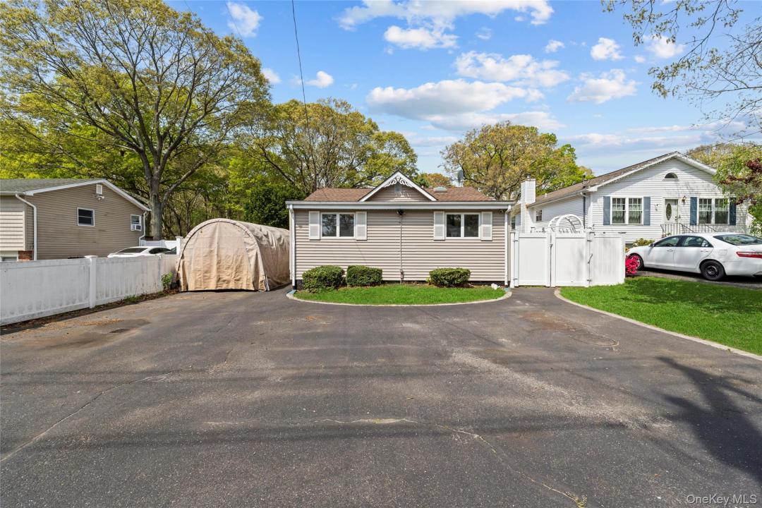 164 Dare Road, Selden, Nueva York 11784, Estados Unidos
