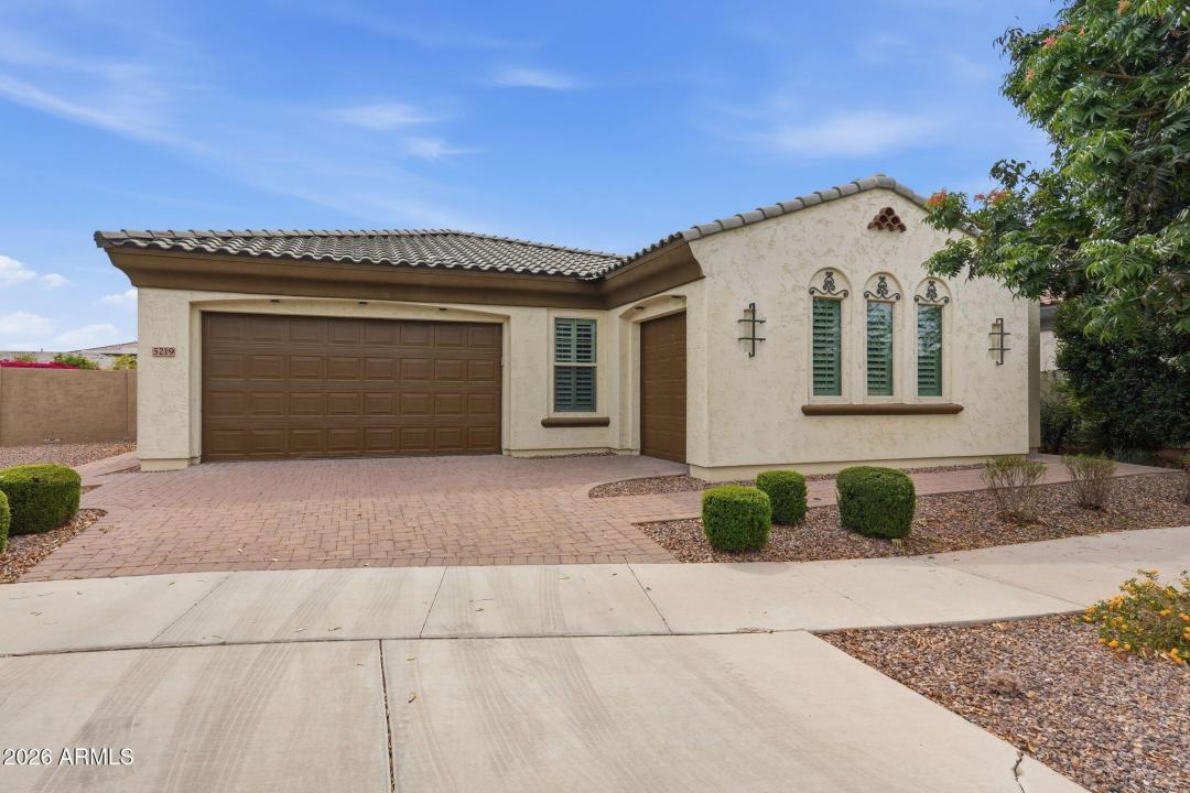 5219 S Wildrose, Mesa, Arizona 85212, USA