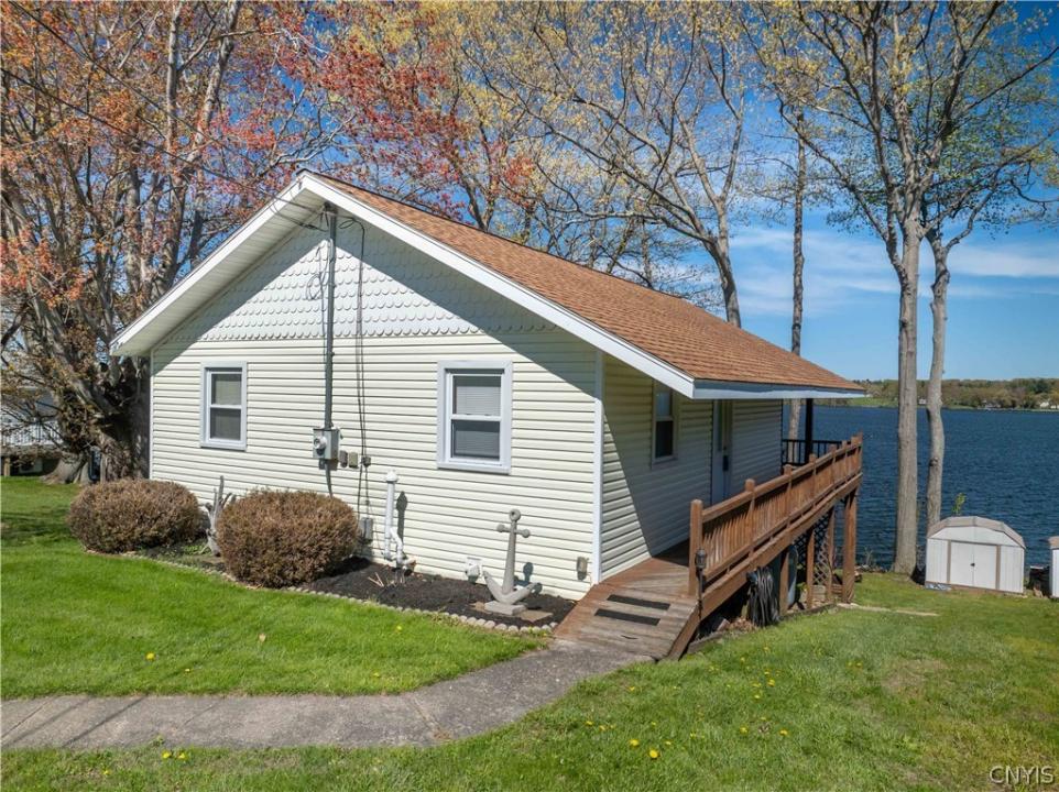 14932 N Hadcock Drive, Sterling, New York 13156, USA
