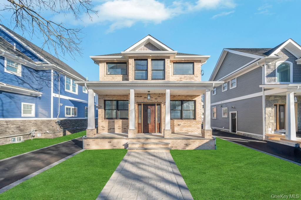 143 Emerson Avenue, Floral Park, Nueva York 11001, Estados Unidos