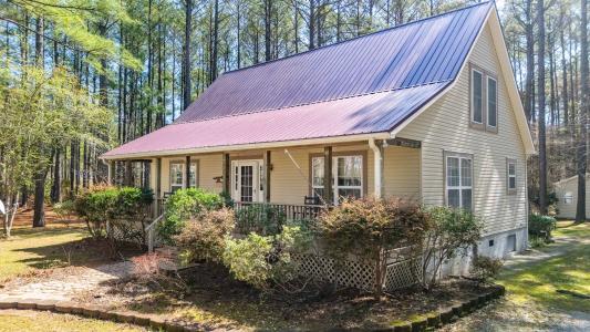 427 Bay Shores Road, Merritt, North Carolina 28556