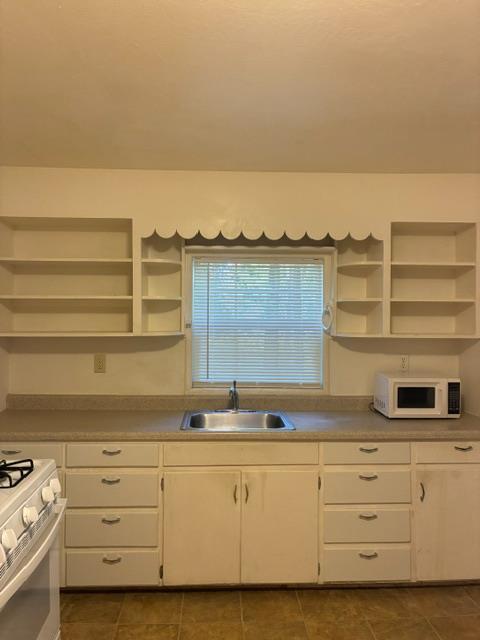 2823 Blair Road, Pollock Pines, Kaliforniya 95726, Amerika Birleşik Devletleri
