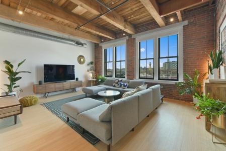 9 W Broadway , #410, Boston, マサチューセッツ 02127, アメリカ合衆国
