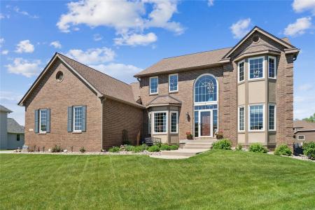 1302 NE Lake View Court, Ankeny, Iowa 50021, USA