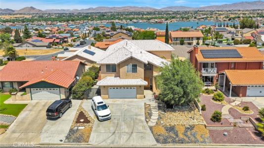 13505 Stoneridge Dr, Victorville, California 92395, USA