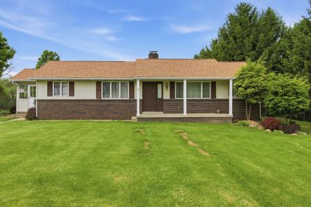 116 Woodland Acres Lane, Rostraver, Pennsylvania 15012, USA