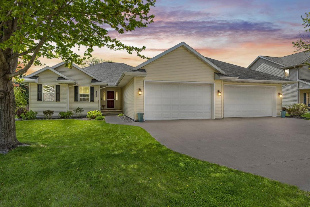 3219 E Fallcreek Lane, Appleton, Wisconsin 54913, Estados Unidos