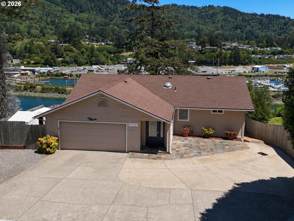 318 DEL NORTE Ln, Brookings, 오레곤 97415, 미국