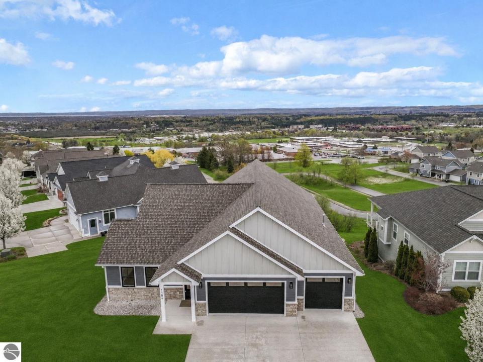 4186 Aquila Court, Traverse City, Michigan 49684, États-Unis
