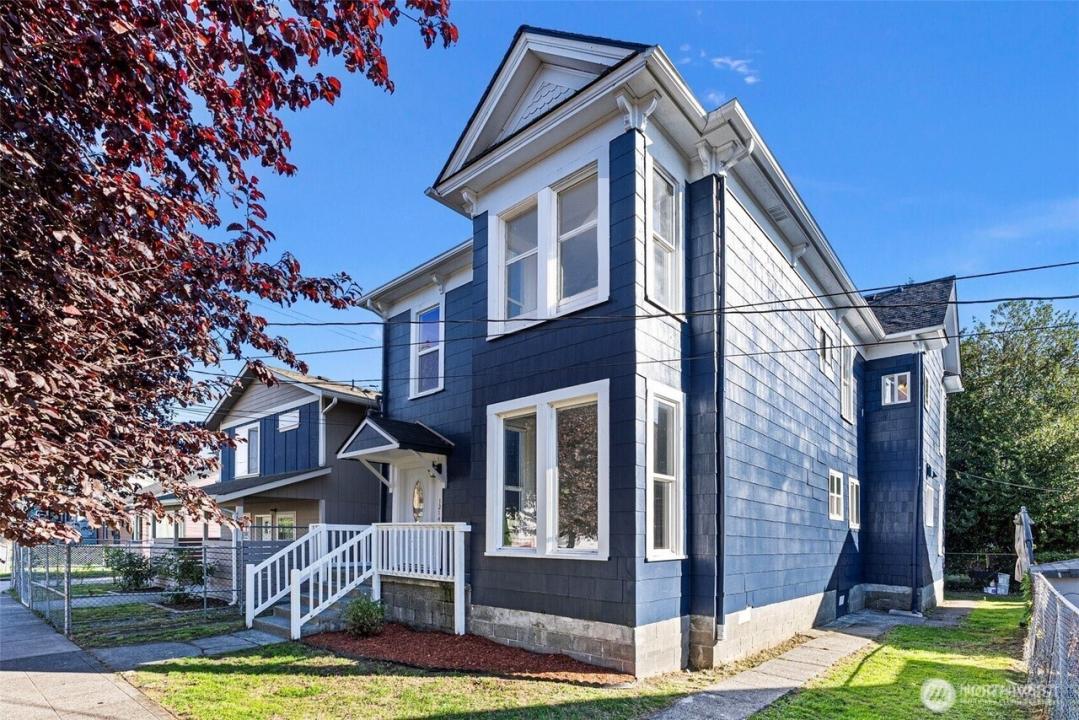1214 S 8th , 1 & 2, Tacoma, Вашингтон 98405, Соединенные Штаты